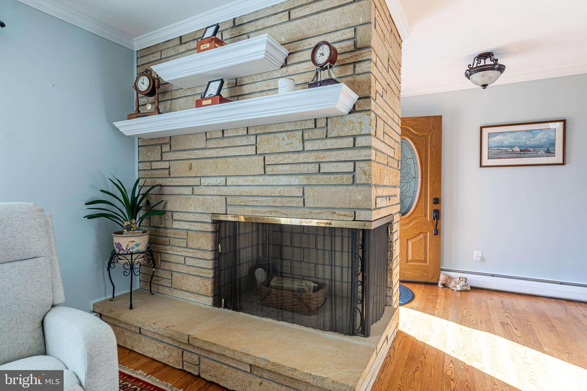 WAYNESBORO - Residential