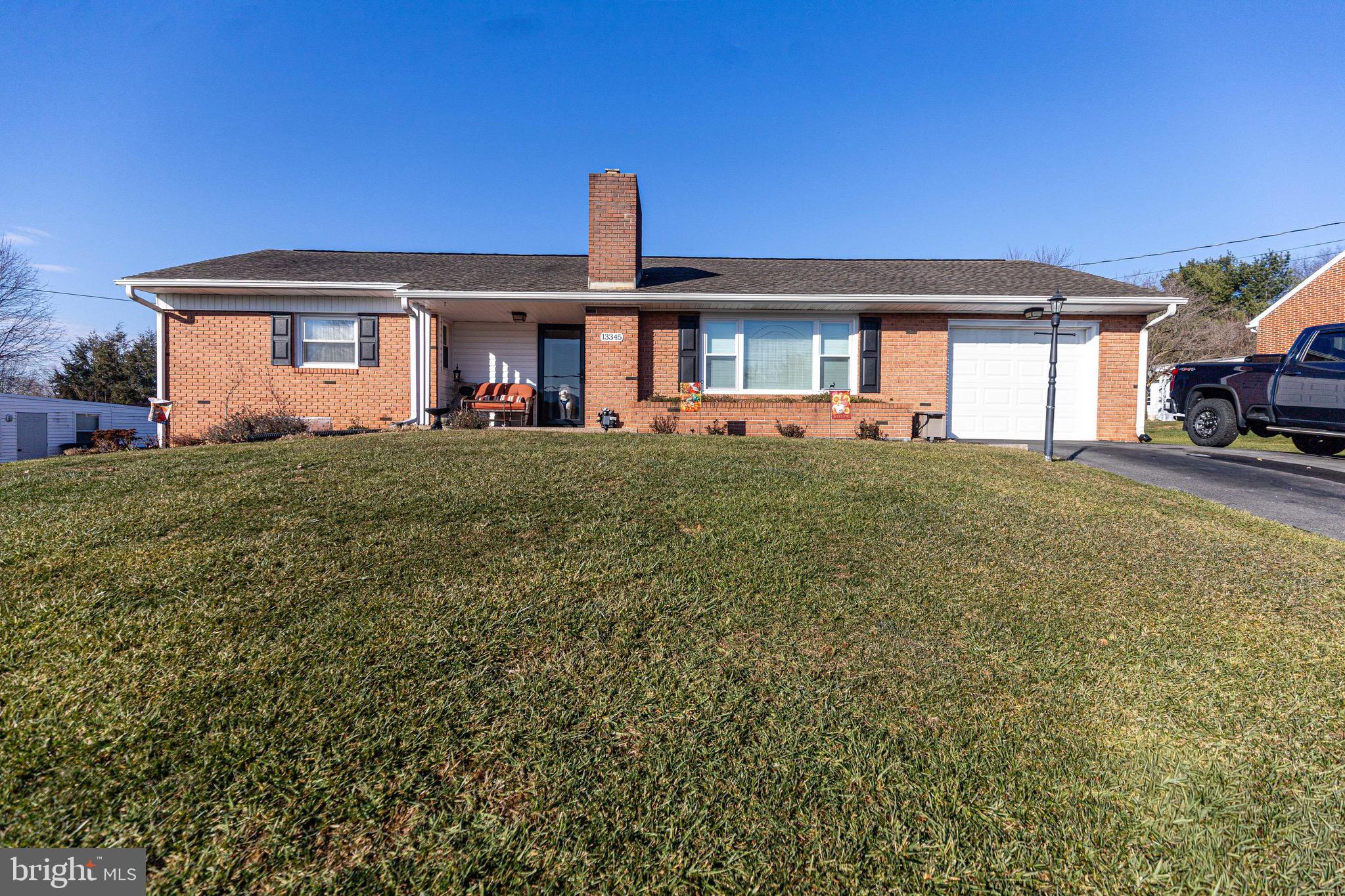 WAYNESBORO - Residential