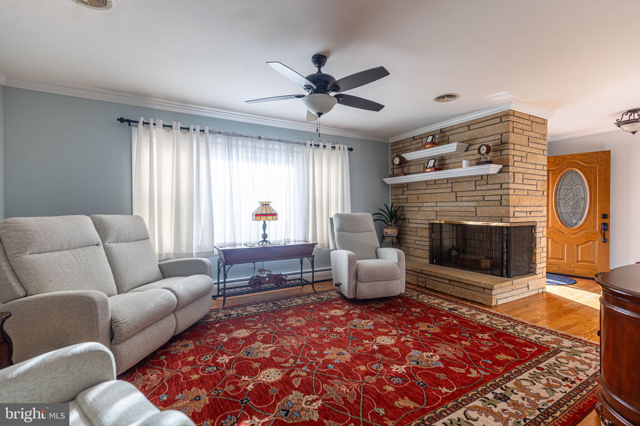 WAYNESBORO - Residential