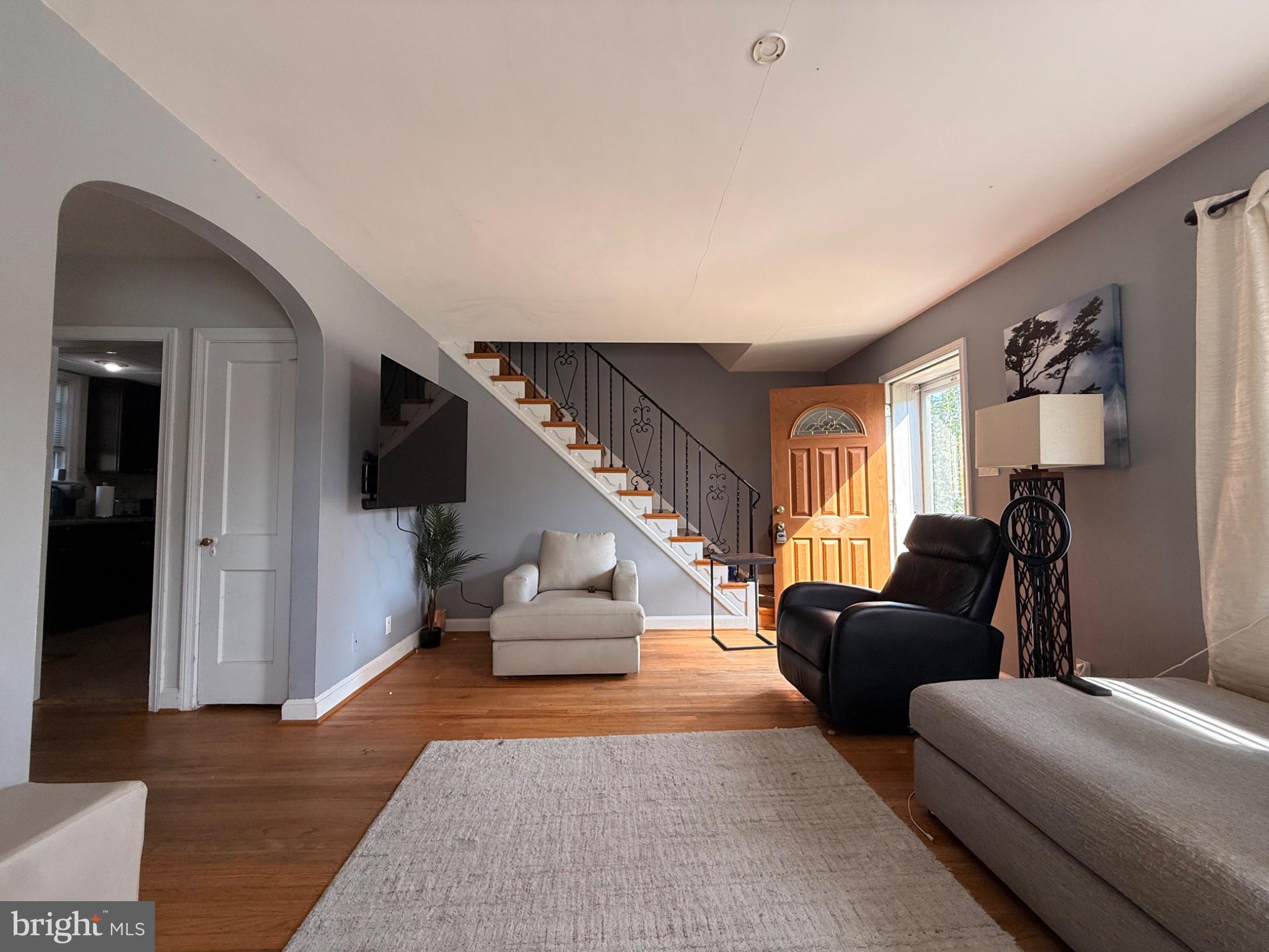 1516 BURMONT ROAD