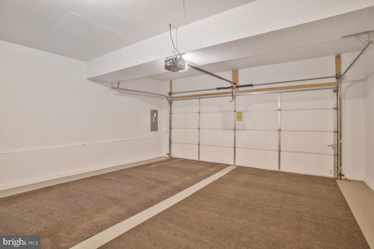 WALDEN WOODS - Residential