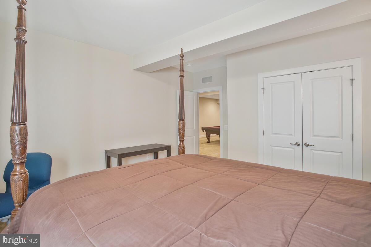 WALDEN WOODS - Residential