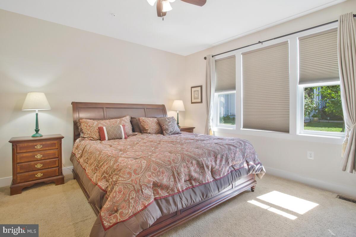 WALDEN WOODS - Residential