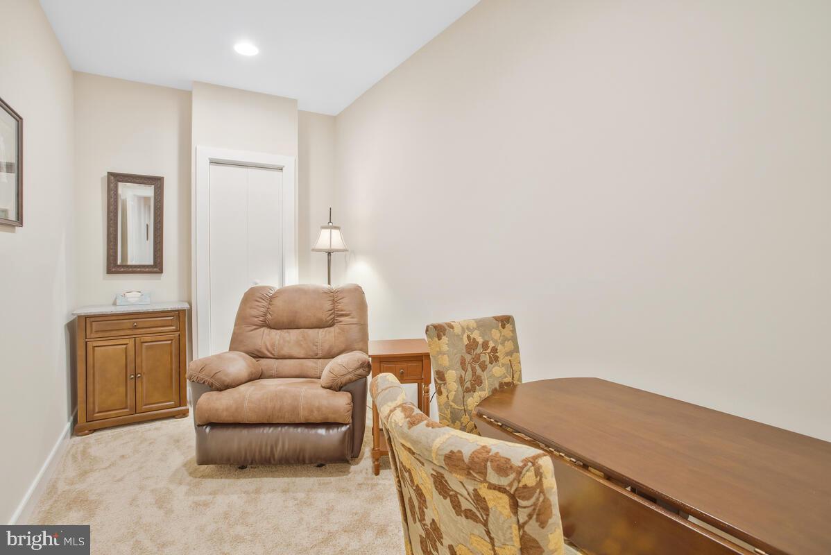 WALDEN WOODS - Residential