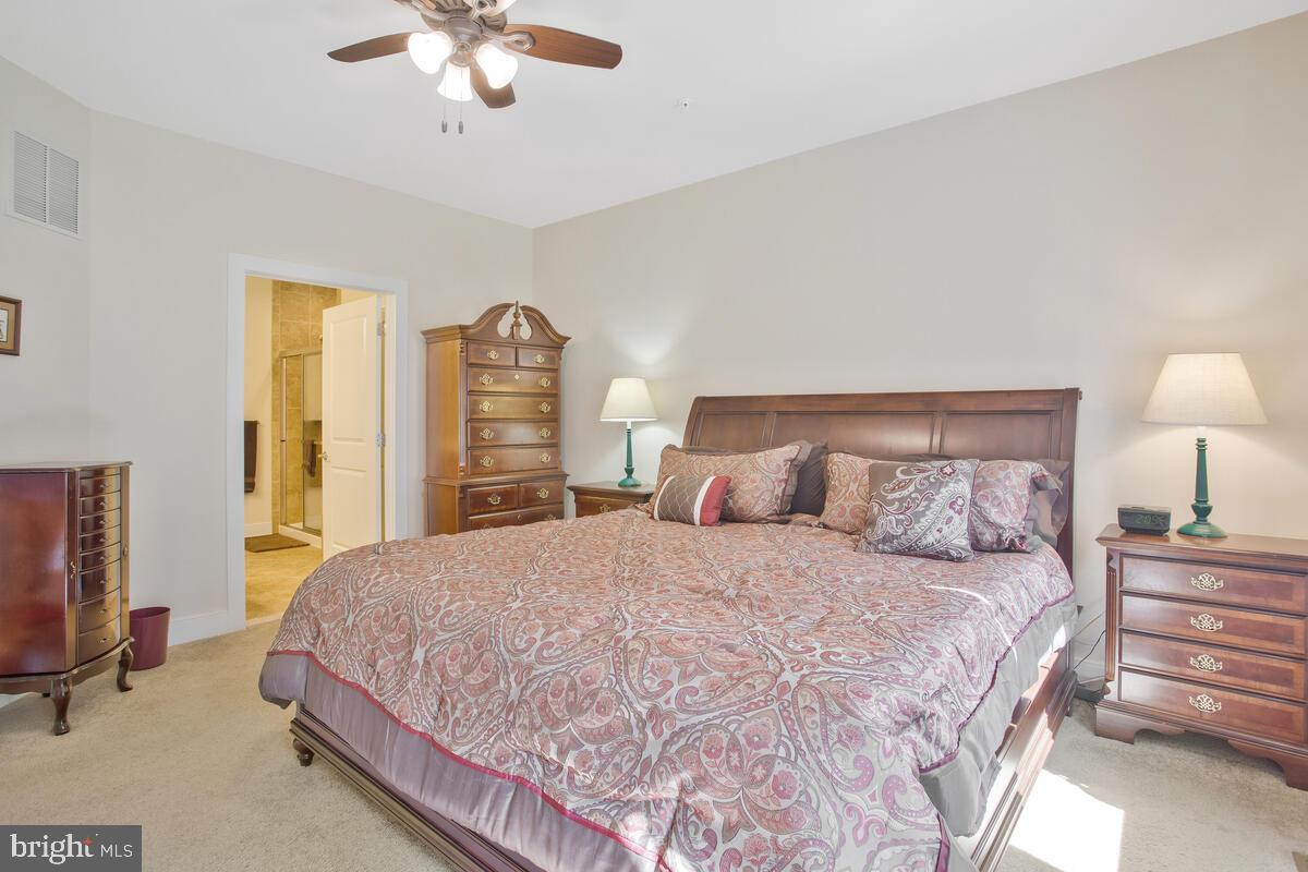 WALDEN WOODS - Residential