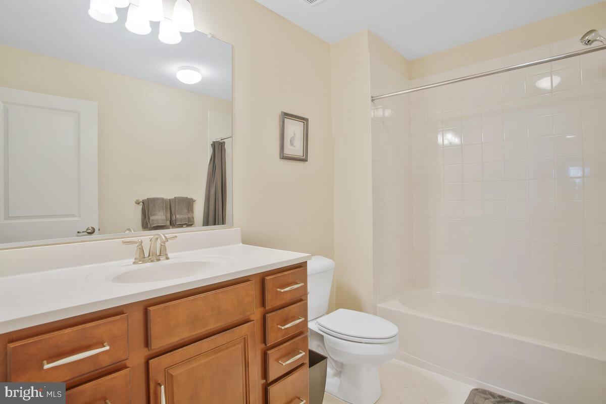 WALDEN WOODS - Residential