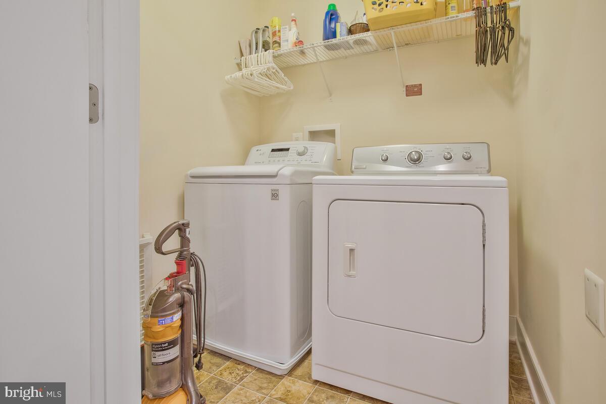 WALDEN WOODS - Residential