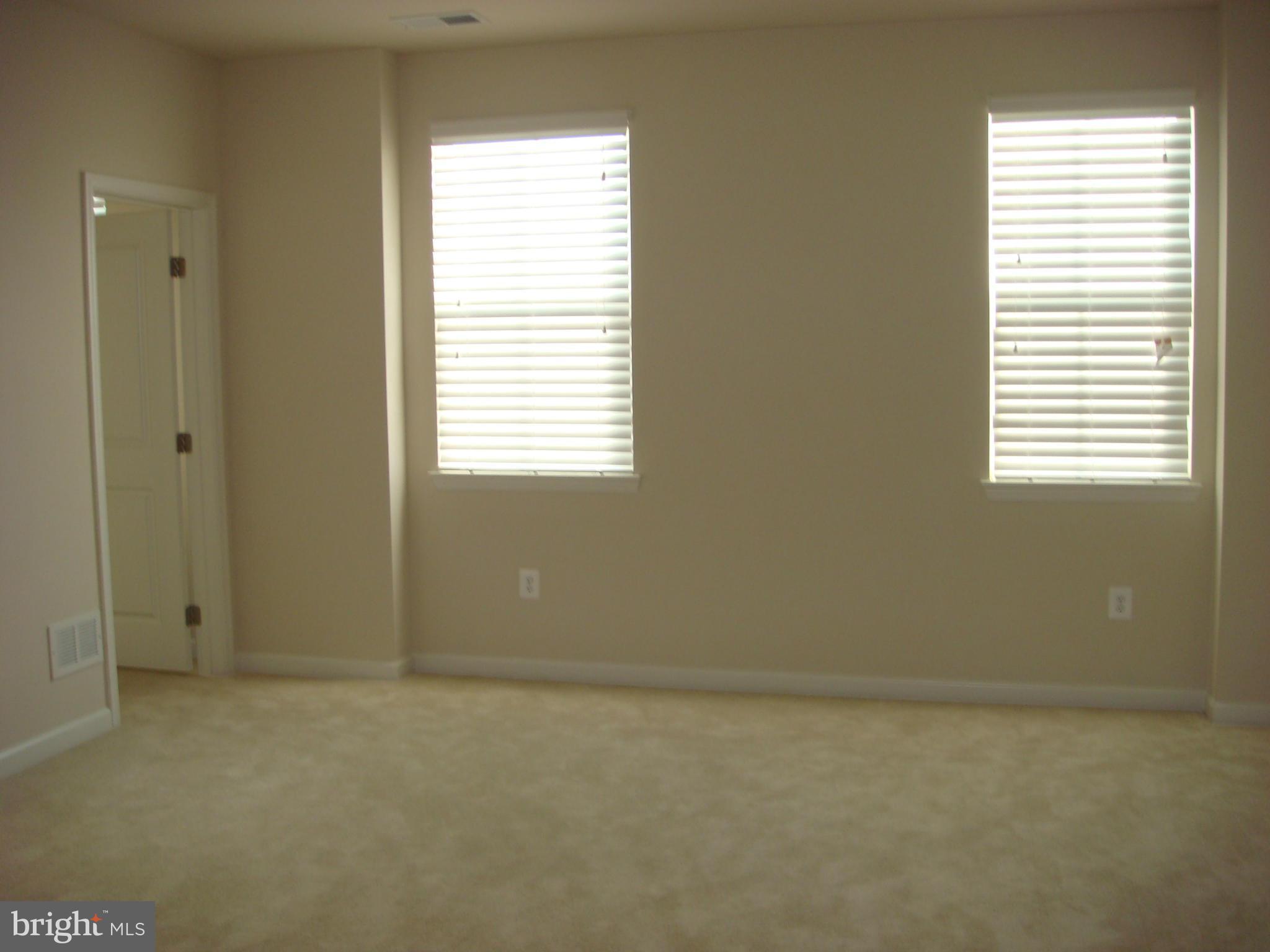 PARKLANDS AT WATKINS MILL - Residential Lease