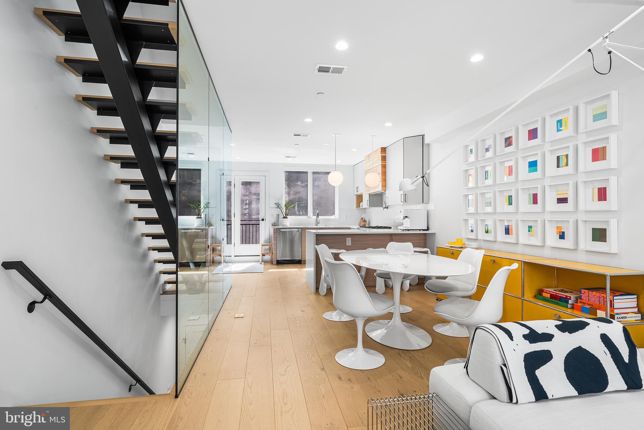 WASHINGTON SQ WEST - Residential