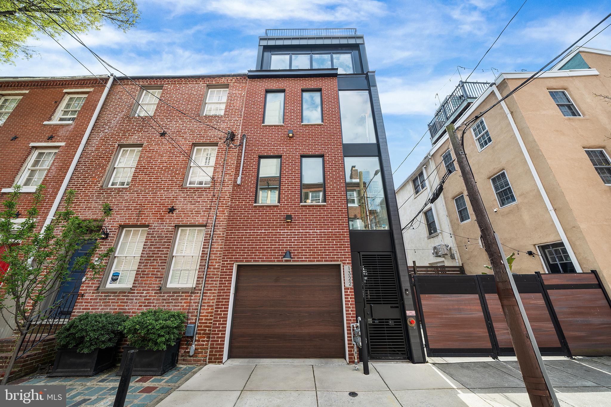 WASHINGTON SQ WEST - Residential