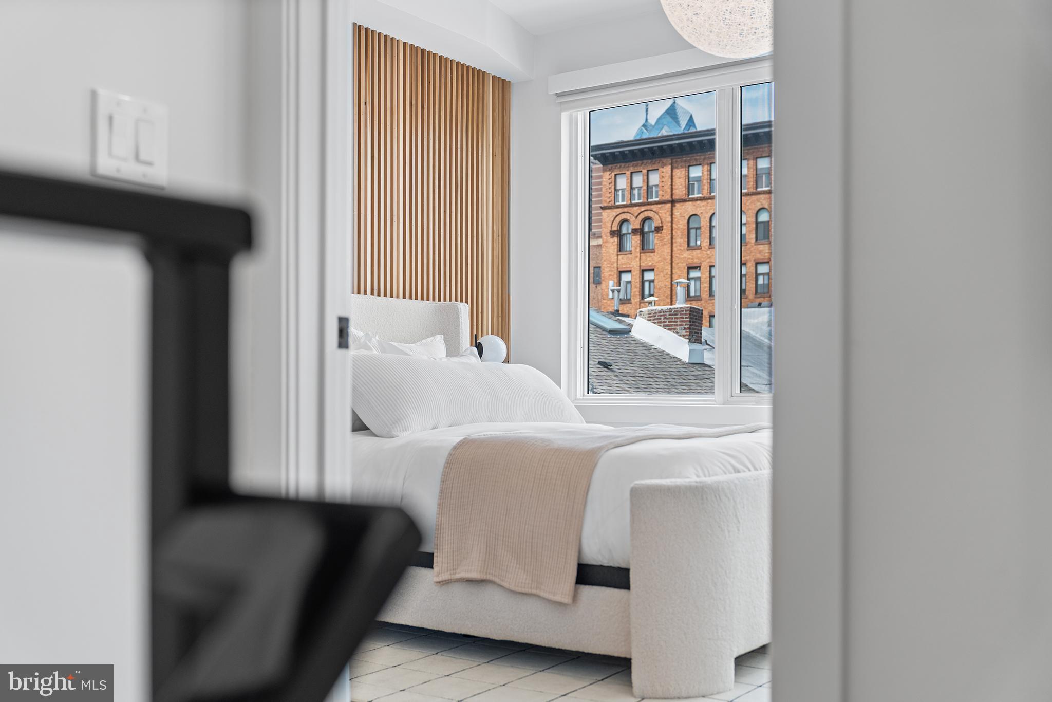 WASHINGTON SQ WEST - Residential