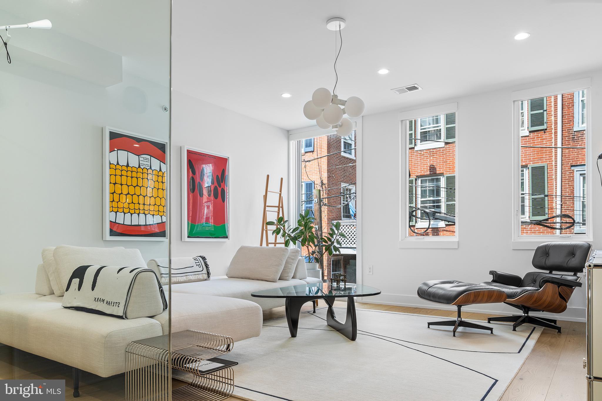 WASHINGTON SQ WEST - Residential