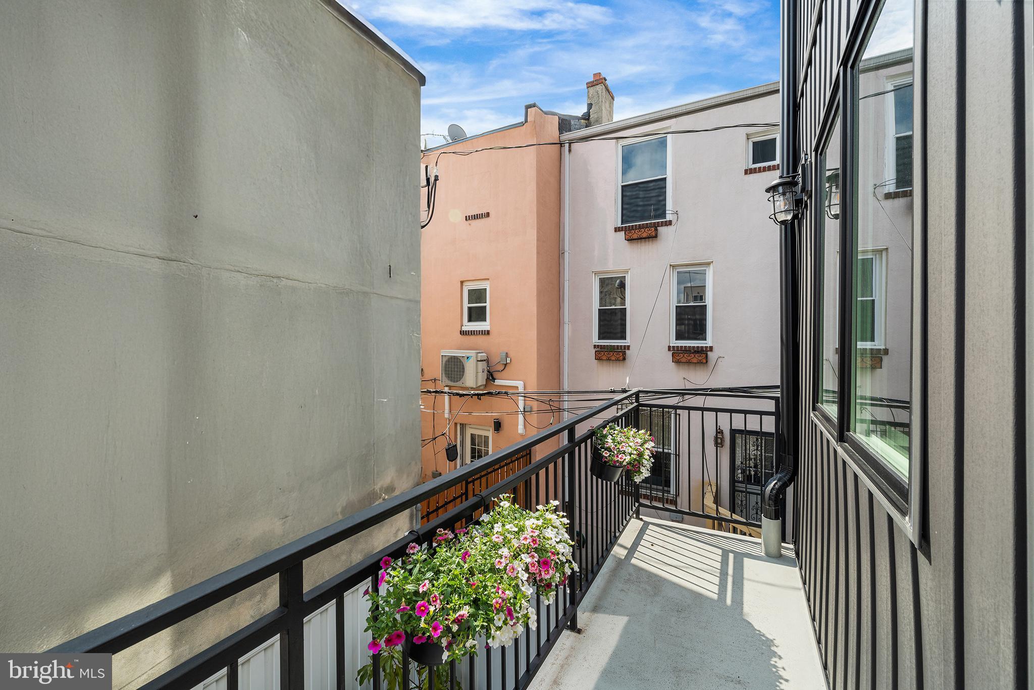 WASHINGTON SQ WEST - Residential