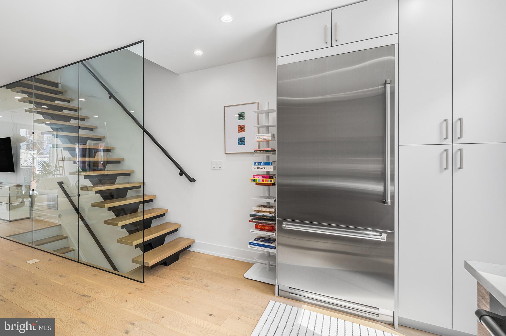 WASHINGTON SQ WEST - Residential