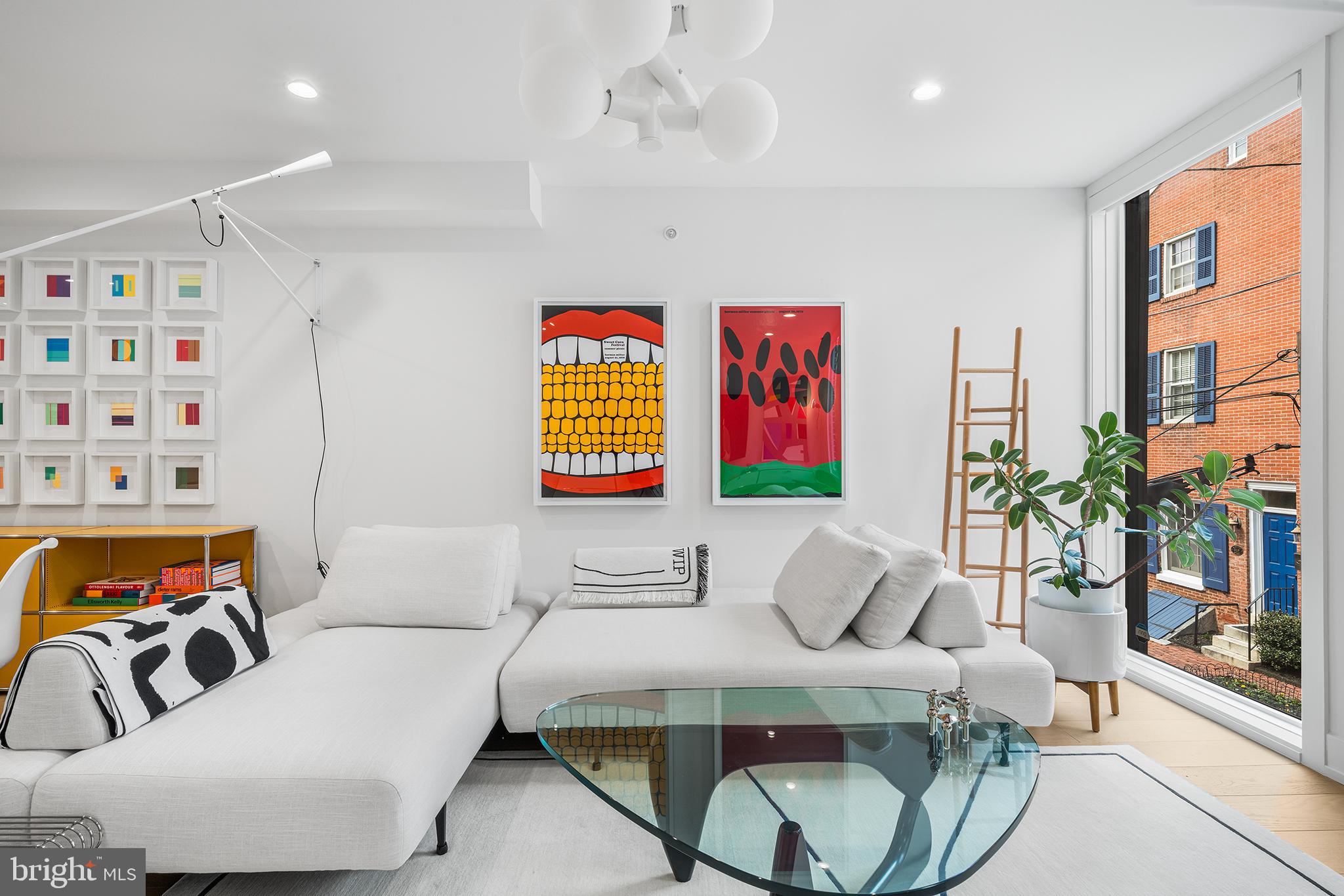 WASHINGTON SQ WEST - Residential