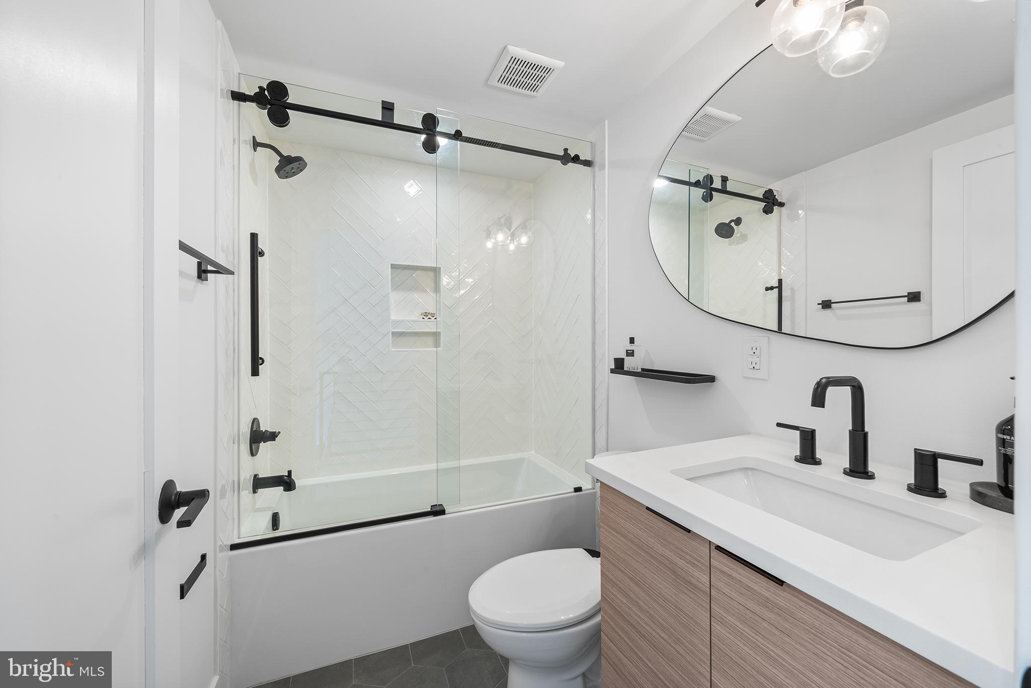 WASHINGTON SQ WEST - Residential