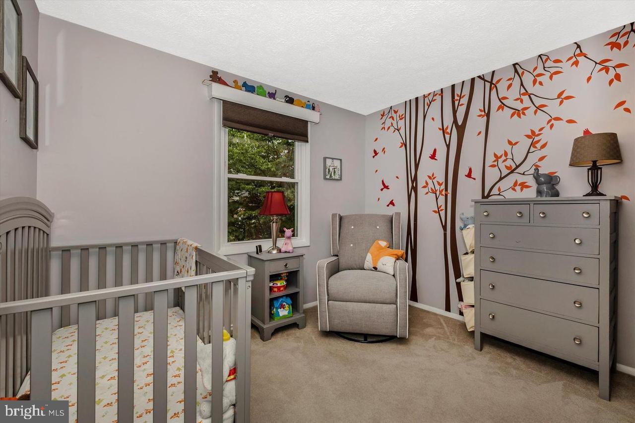 AMBER MEADOWS - Residential Lease