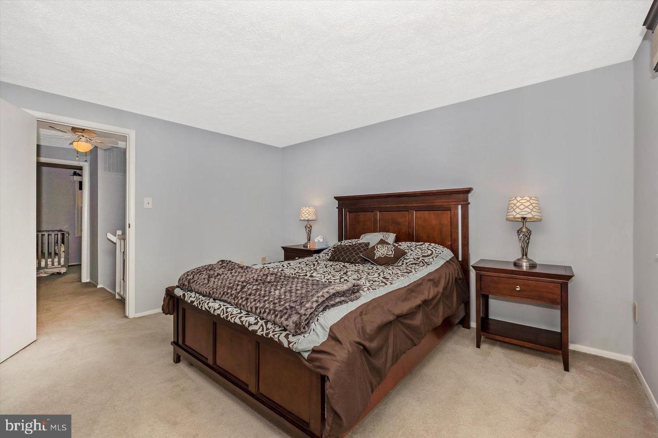 AMBER MEADOWS - Residential Lease