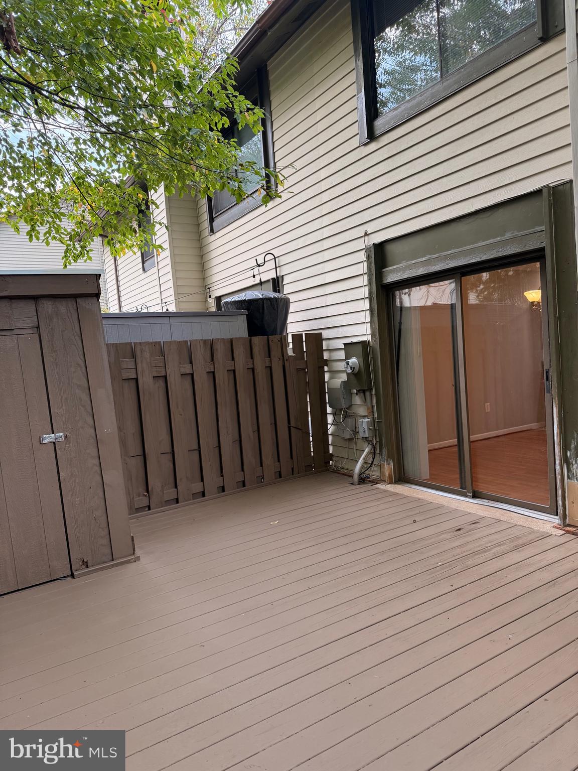 BURKE CENTRE - Residential Lease