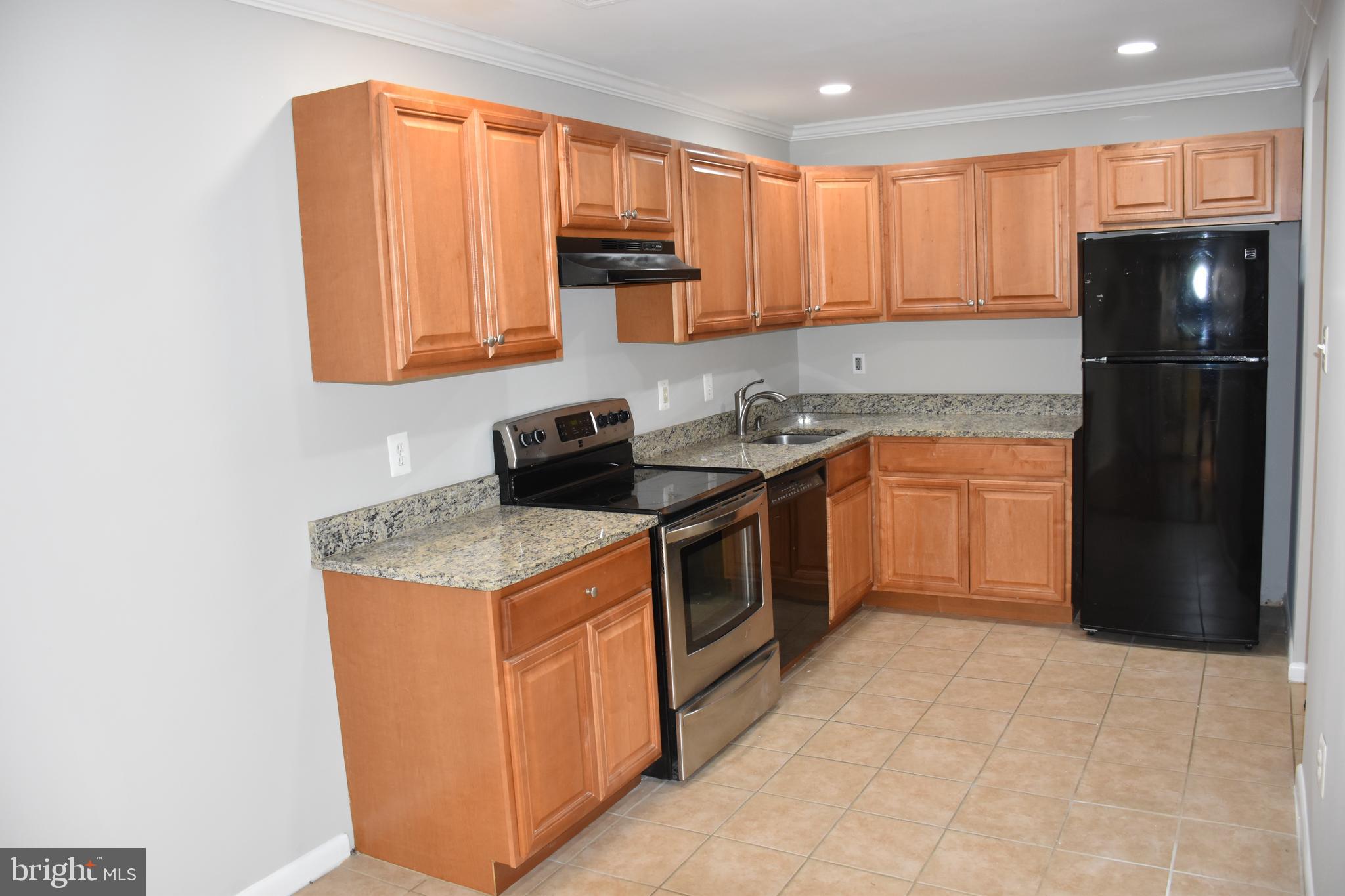 BURKE CENTRE - Residential Lease