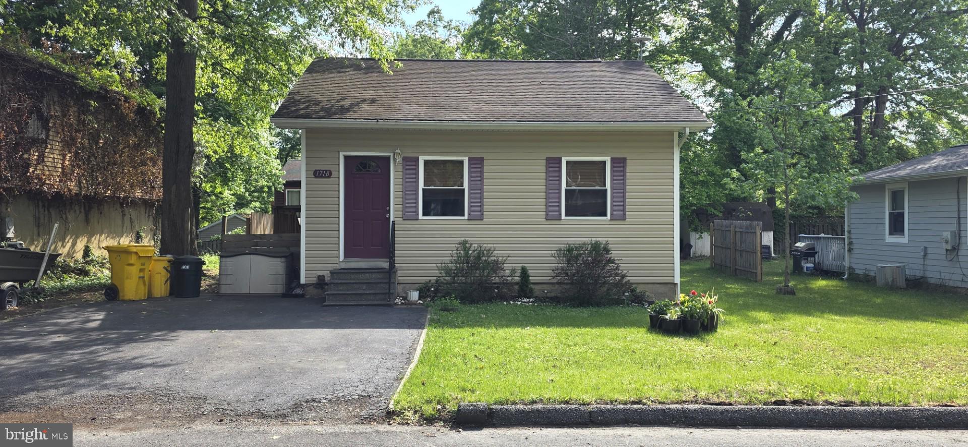 1718 RIDGELY ROAD