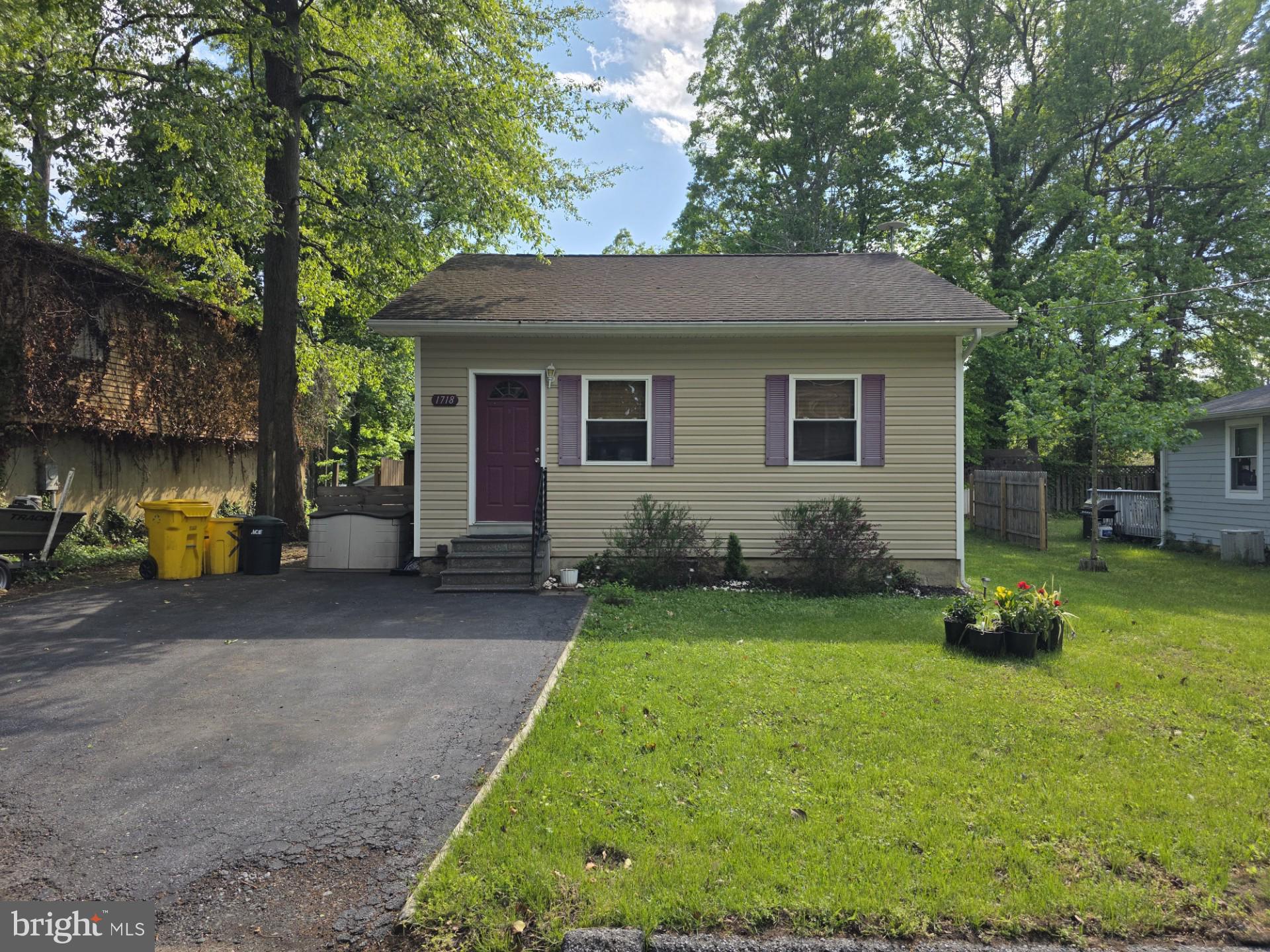 1718 RIDGELY ROAD
