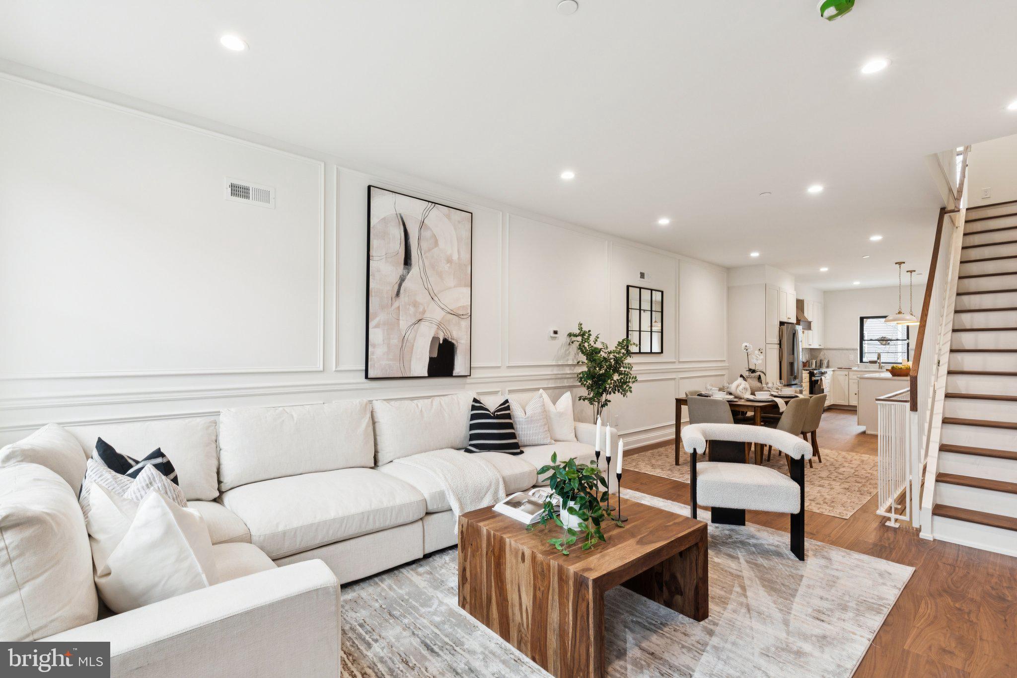 POINT BREEZE - Residential