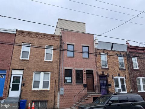 Photo of 2316 Dickinson Street, PHILADELPHIA, PA 19146 (MLS # PAPH2590124)