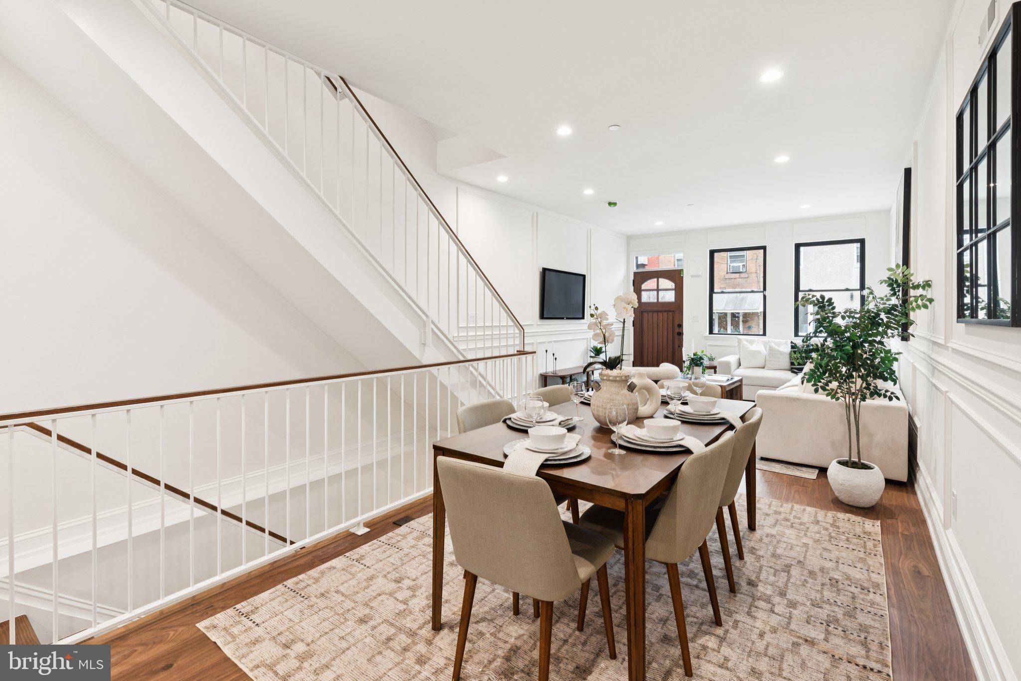 POINT BREEZE - Residential