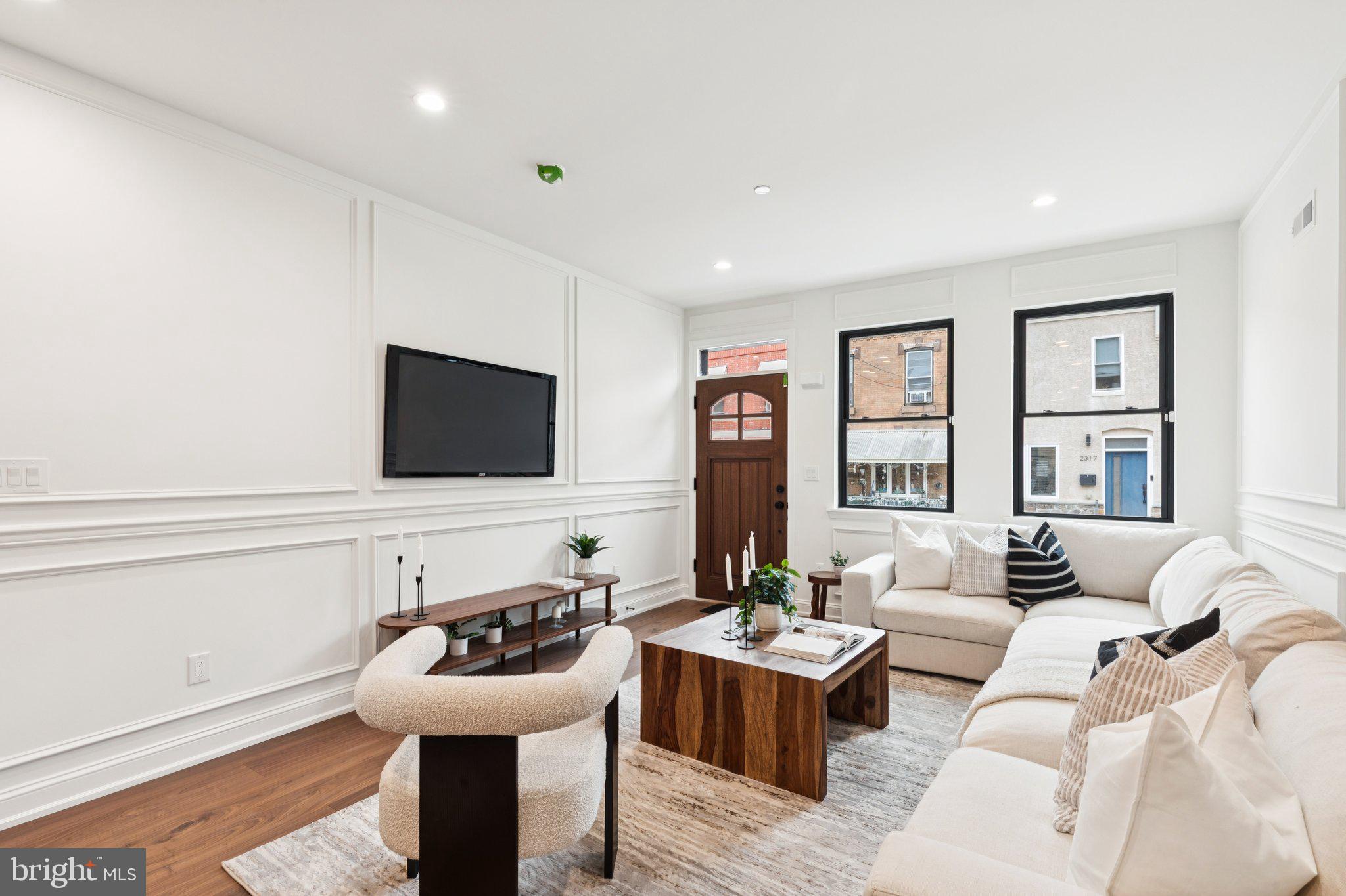 POINT BREEZE - Residential