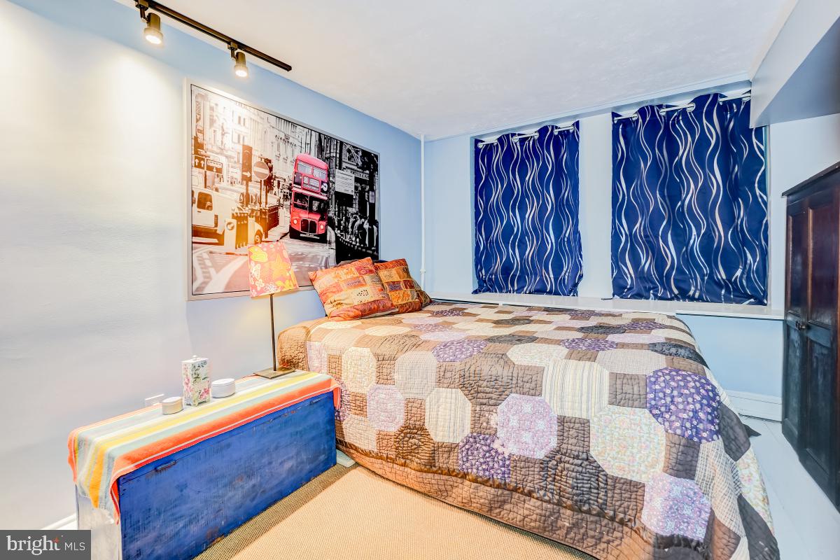 TAKOMA PARK - Residential