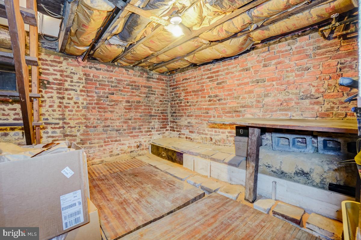 TAKOMA PARK - Residential