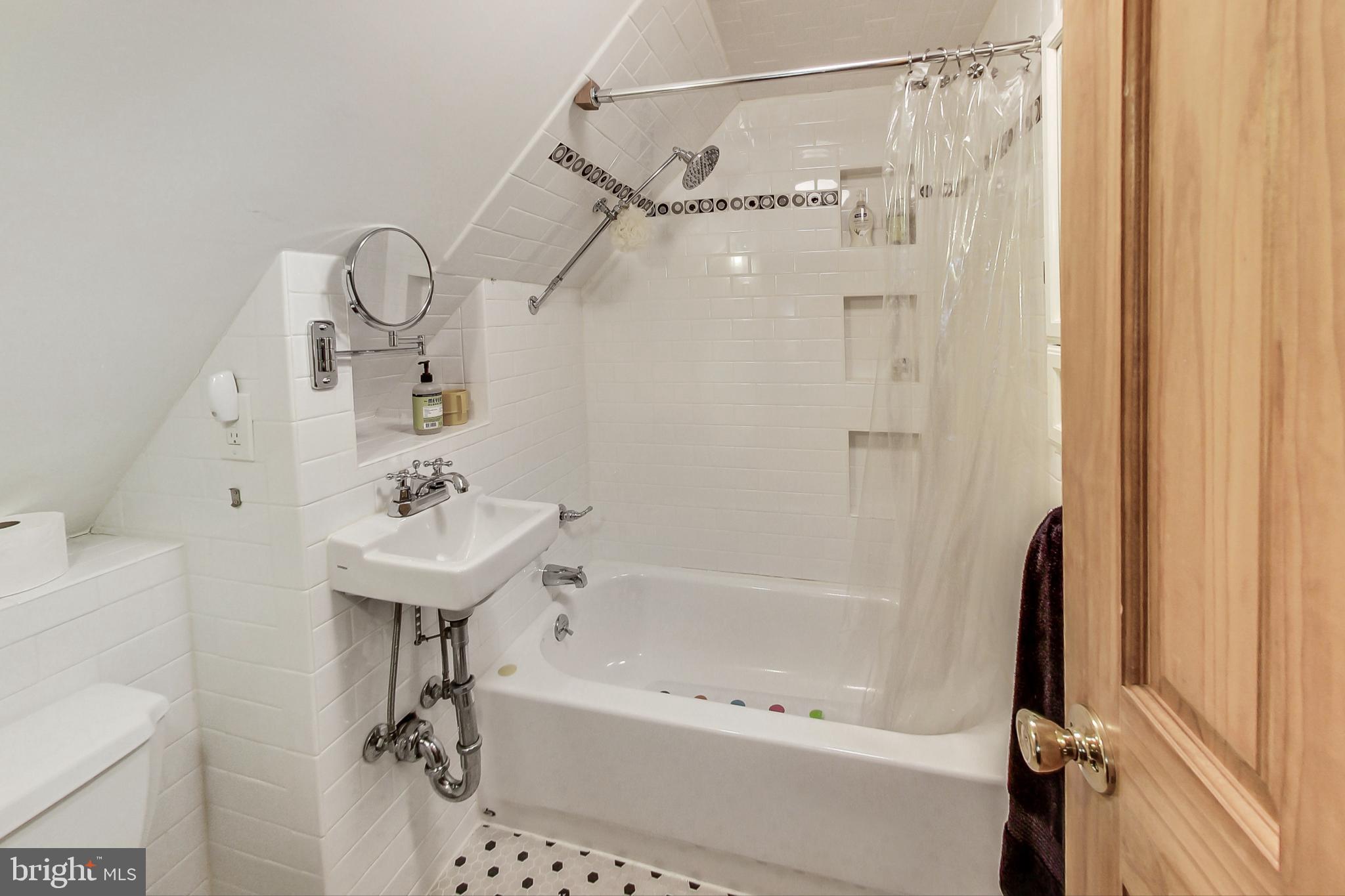 TAKOMA PARK - Residential