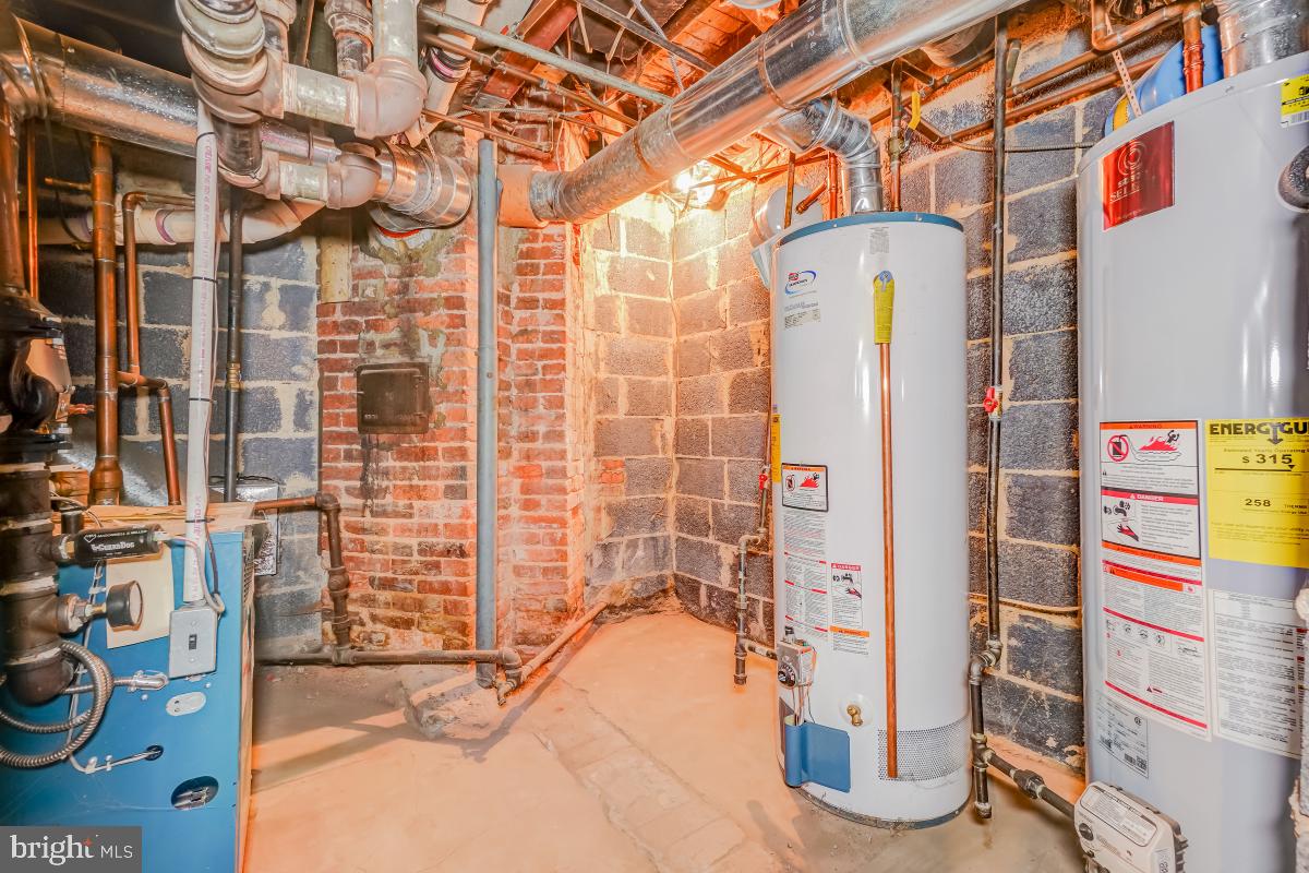 TAKOMA PARK - Residential