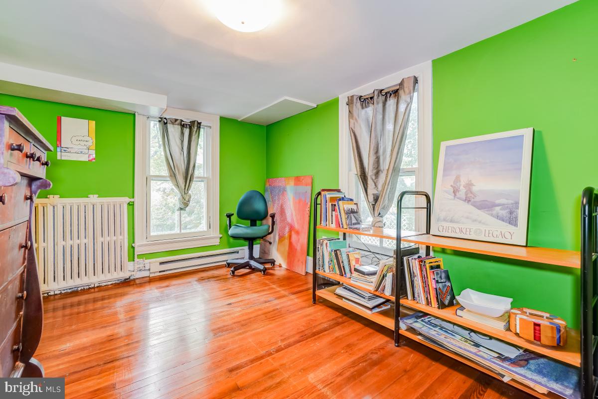 TAKOMA PARK - Residential