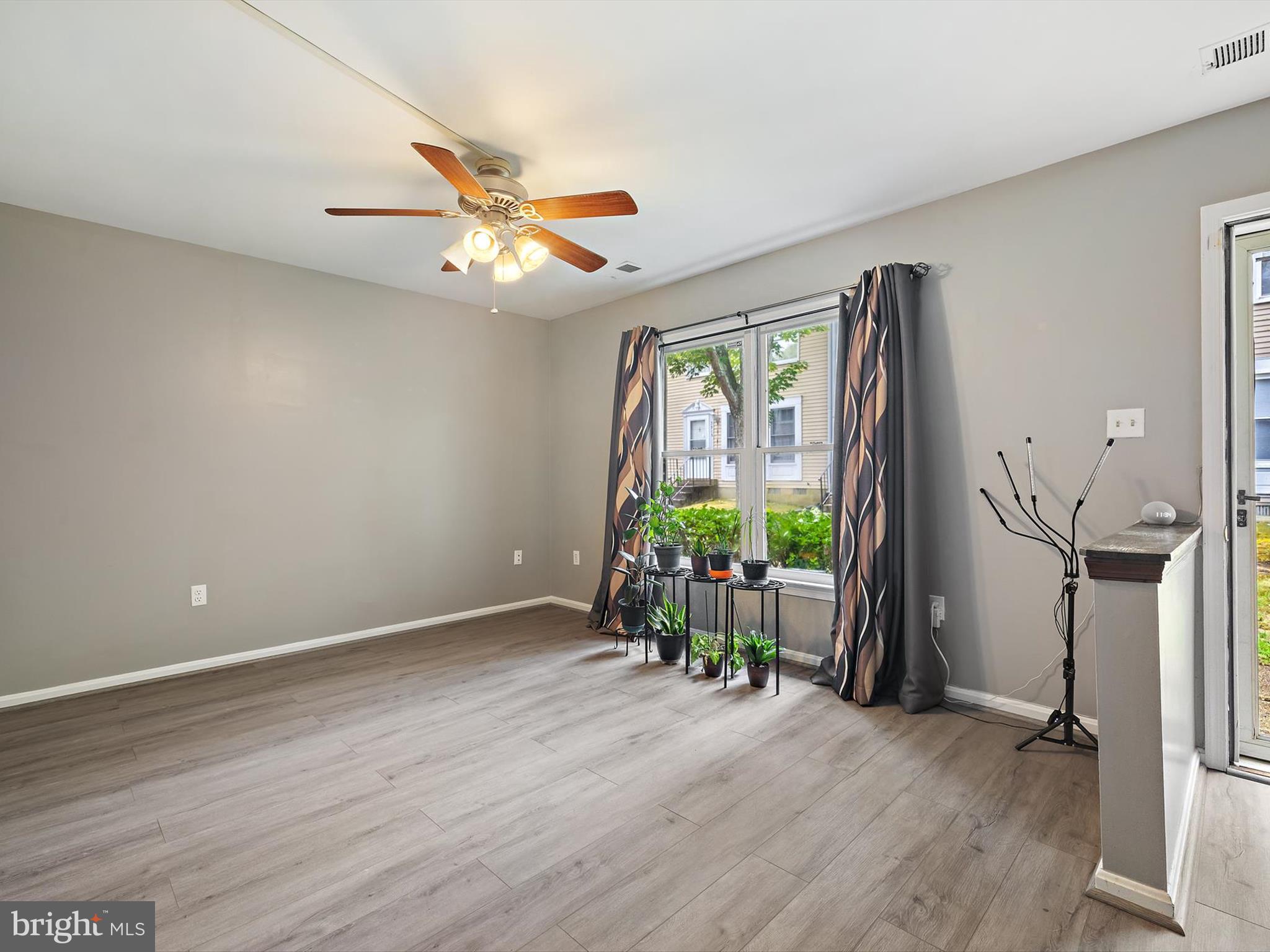 ST CHARLES SUB - HUNTINGTON - Residential