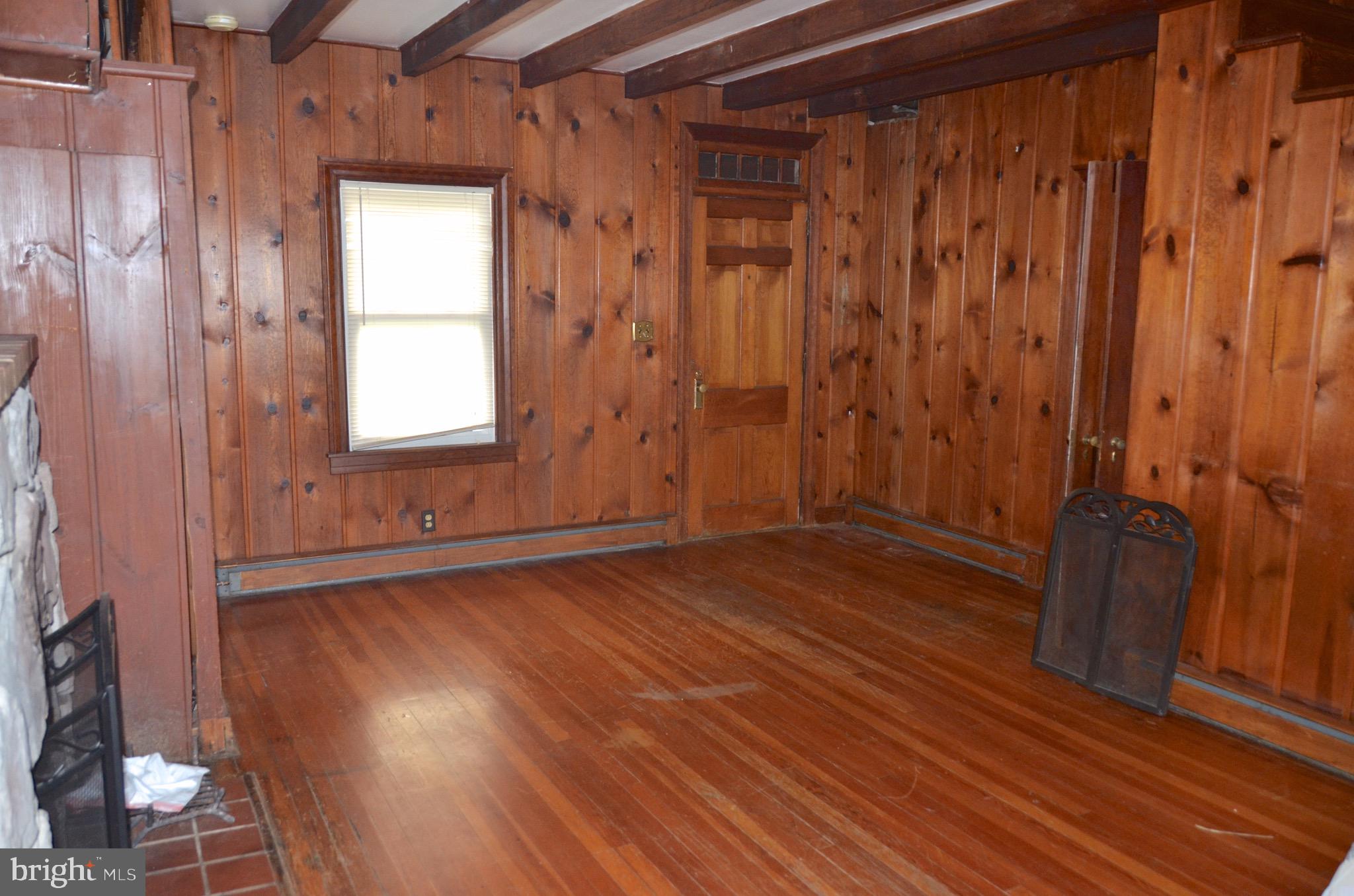 SHOREHAM BEACH - Residential