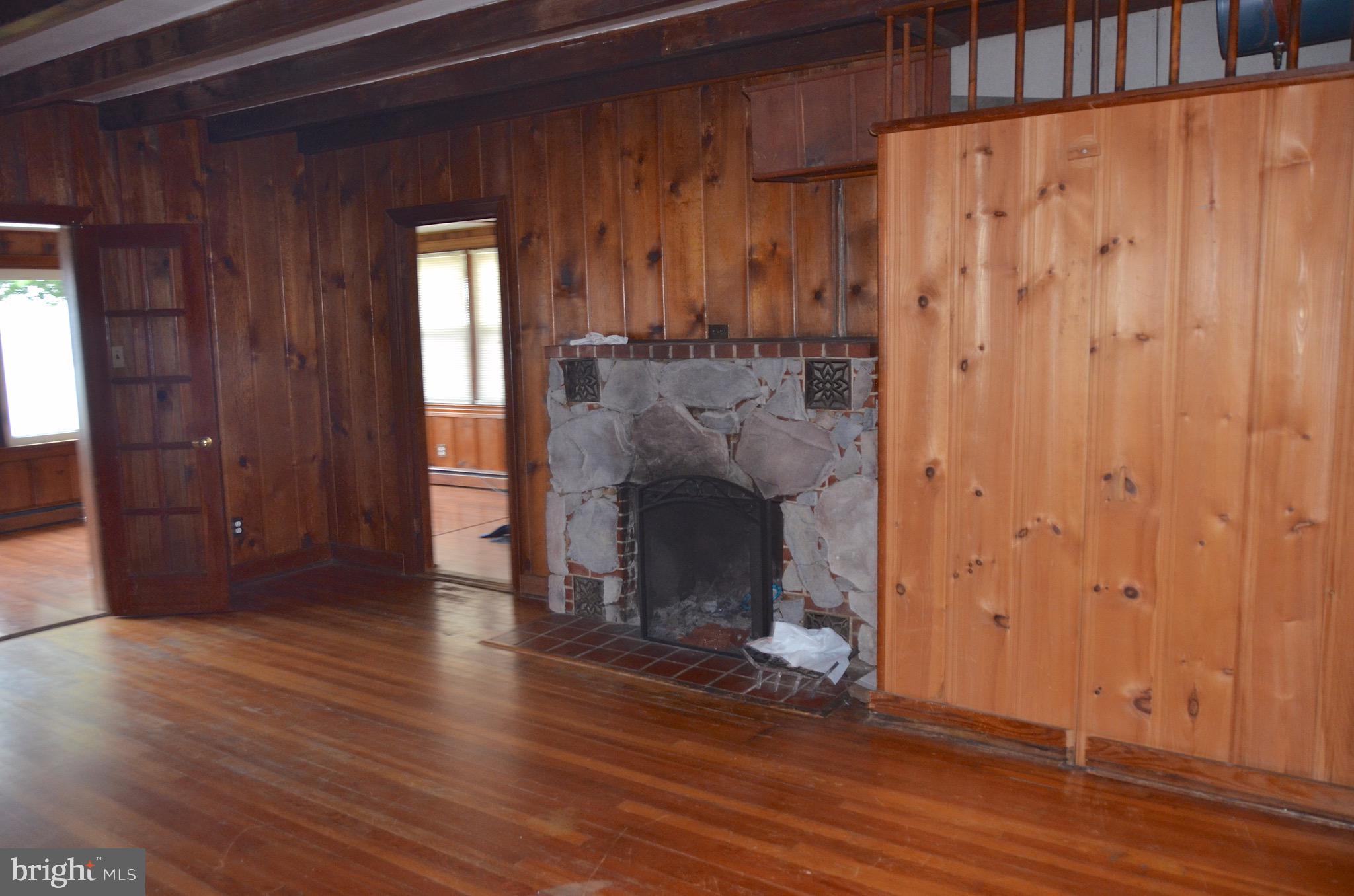 SHOREHAM BEACH - Residential