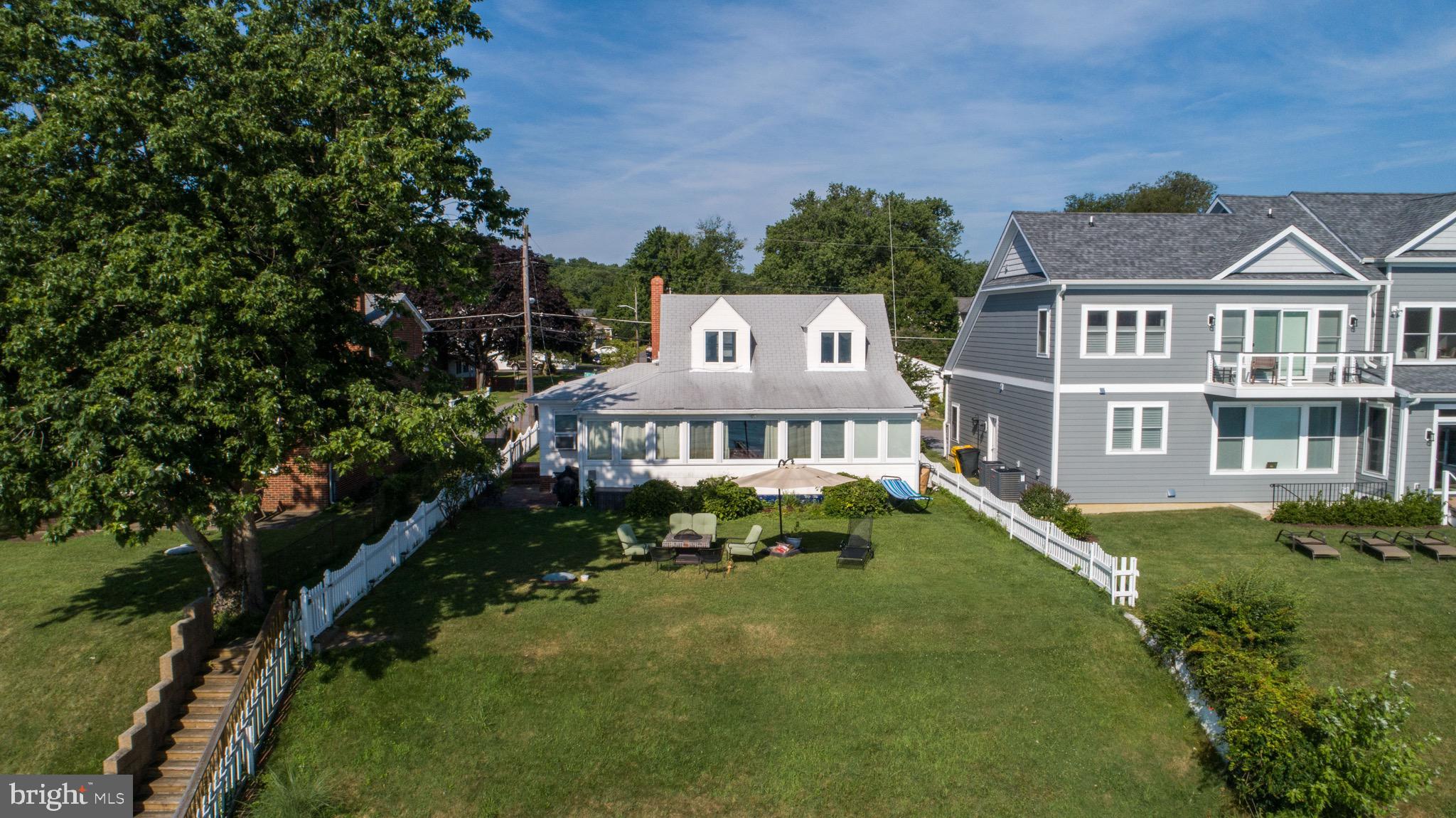 SHOREHAM BEACH - Residential