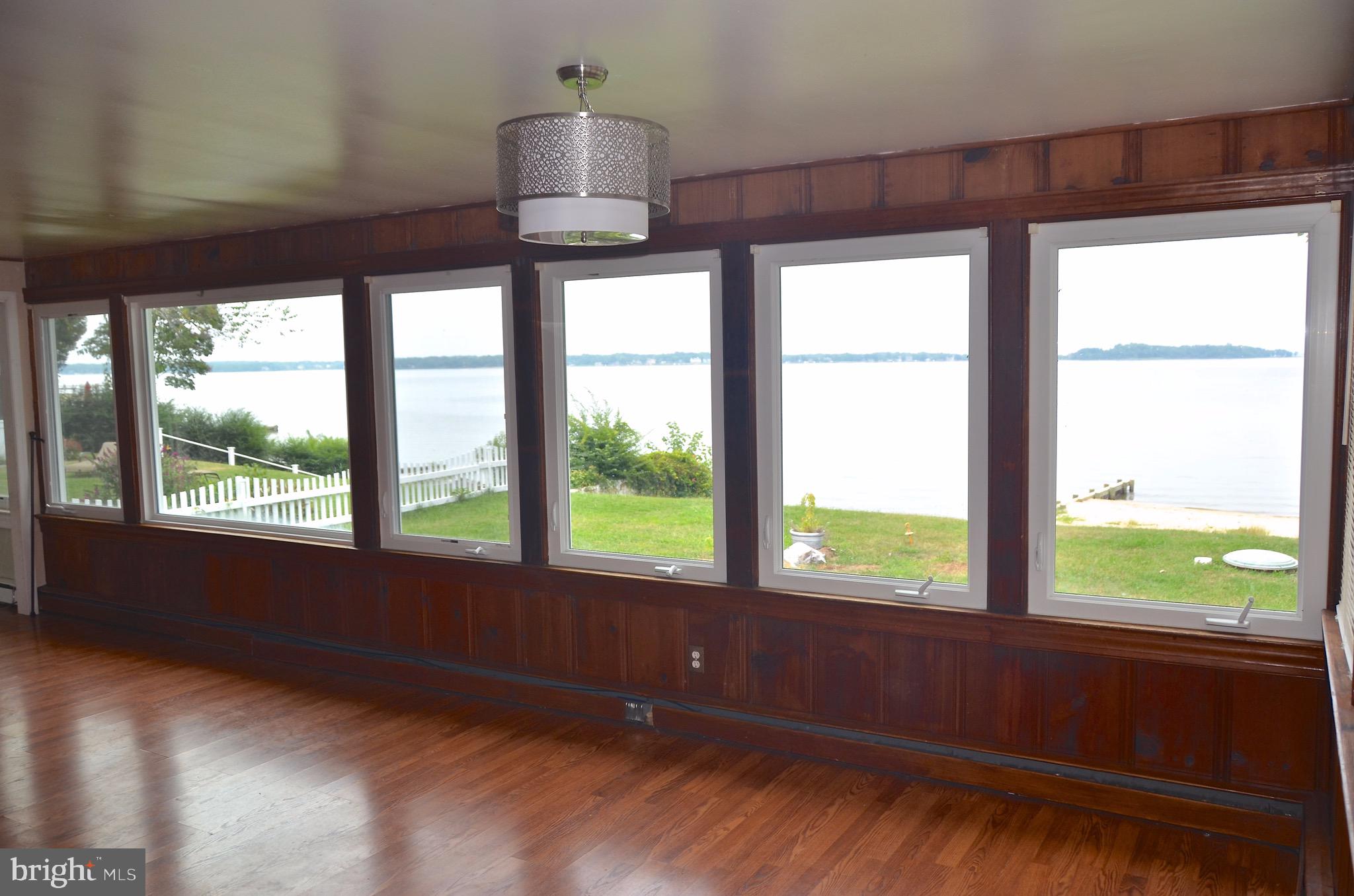 SHOREHAM BEACH - Residential