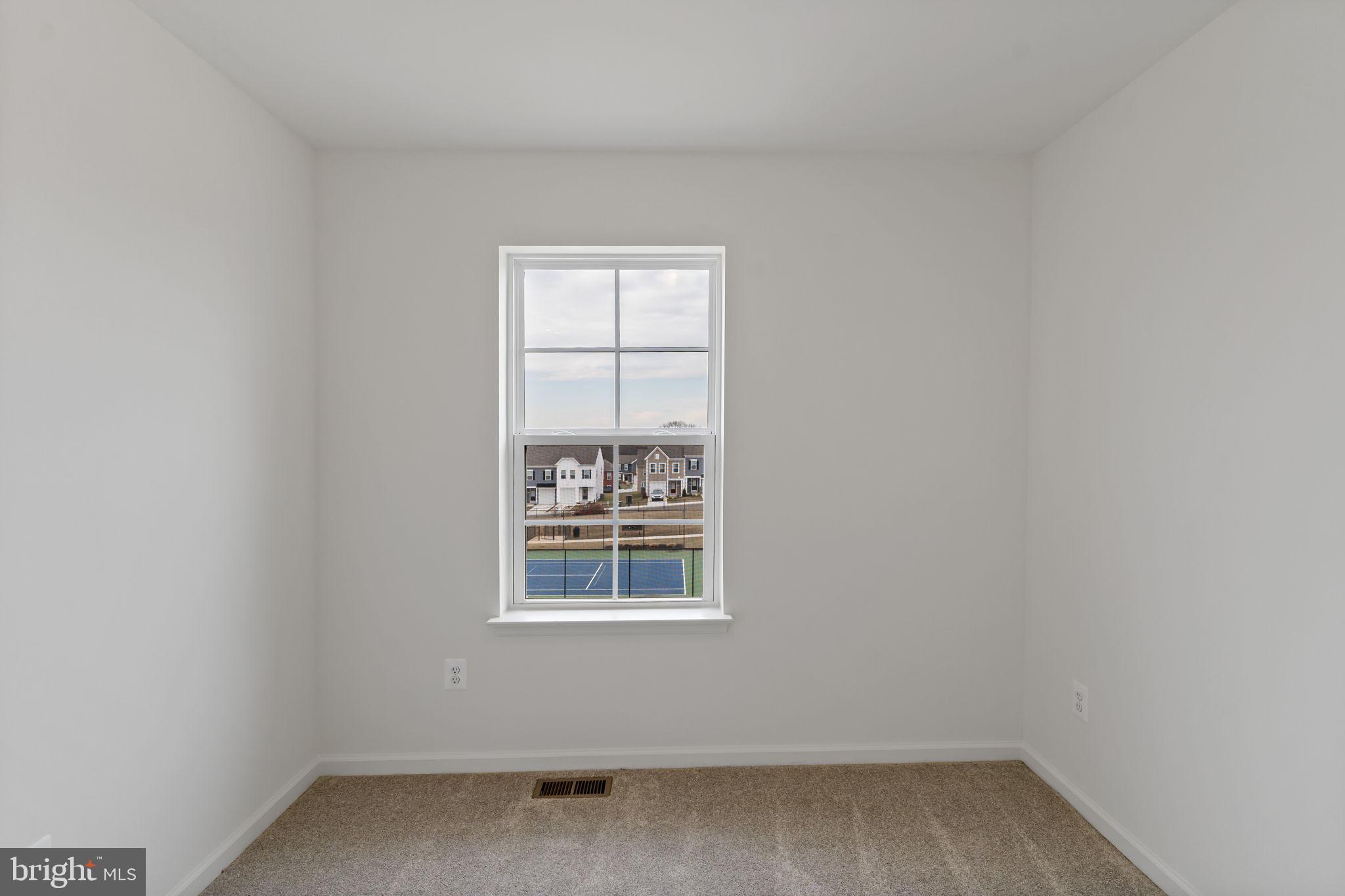 OVERLOOK AT RIVERSIDE TOWNHOMES - Residential