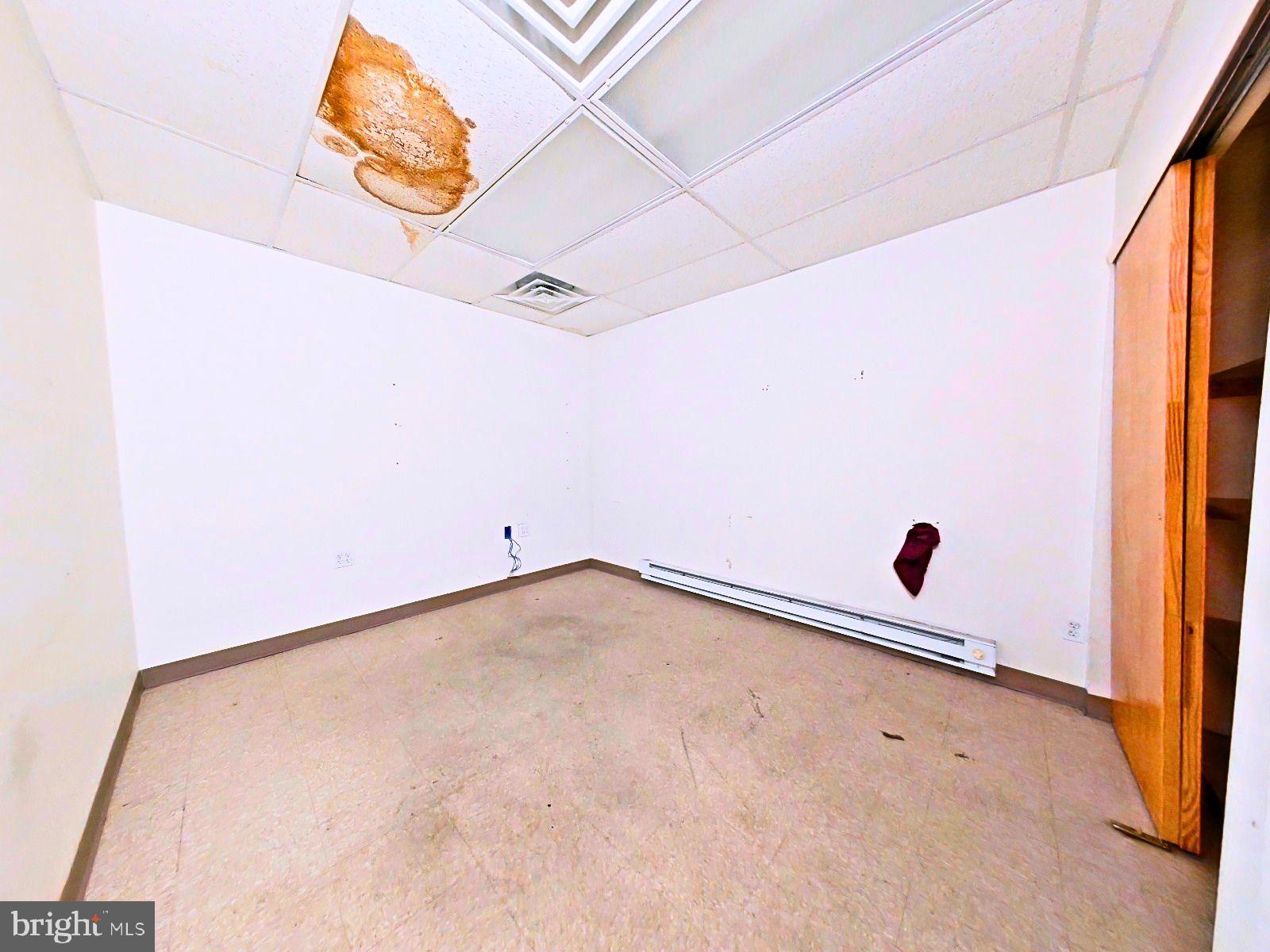 WEST OAK LANE - Commercial Sale