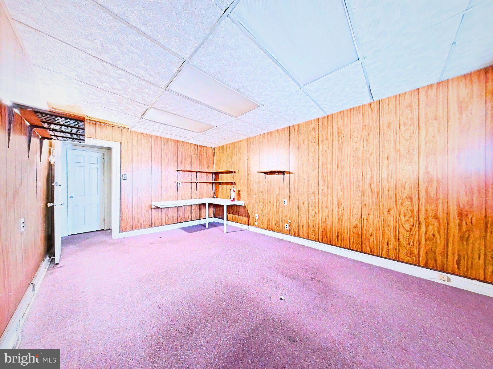 WEST OAK LANE - Commercial Sale