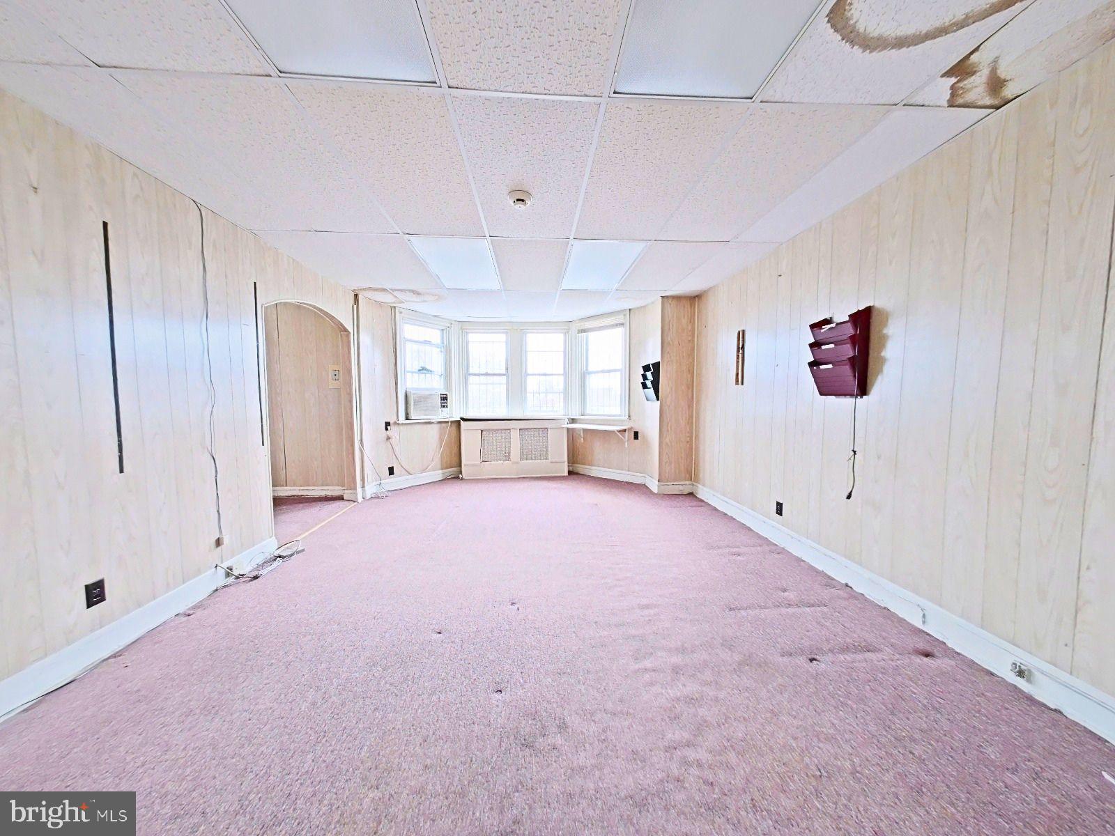 WEST OAK LANE - Commercial Sale