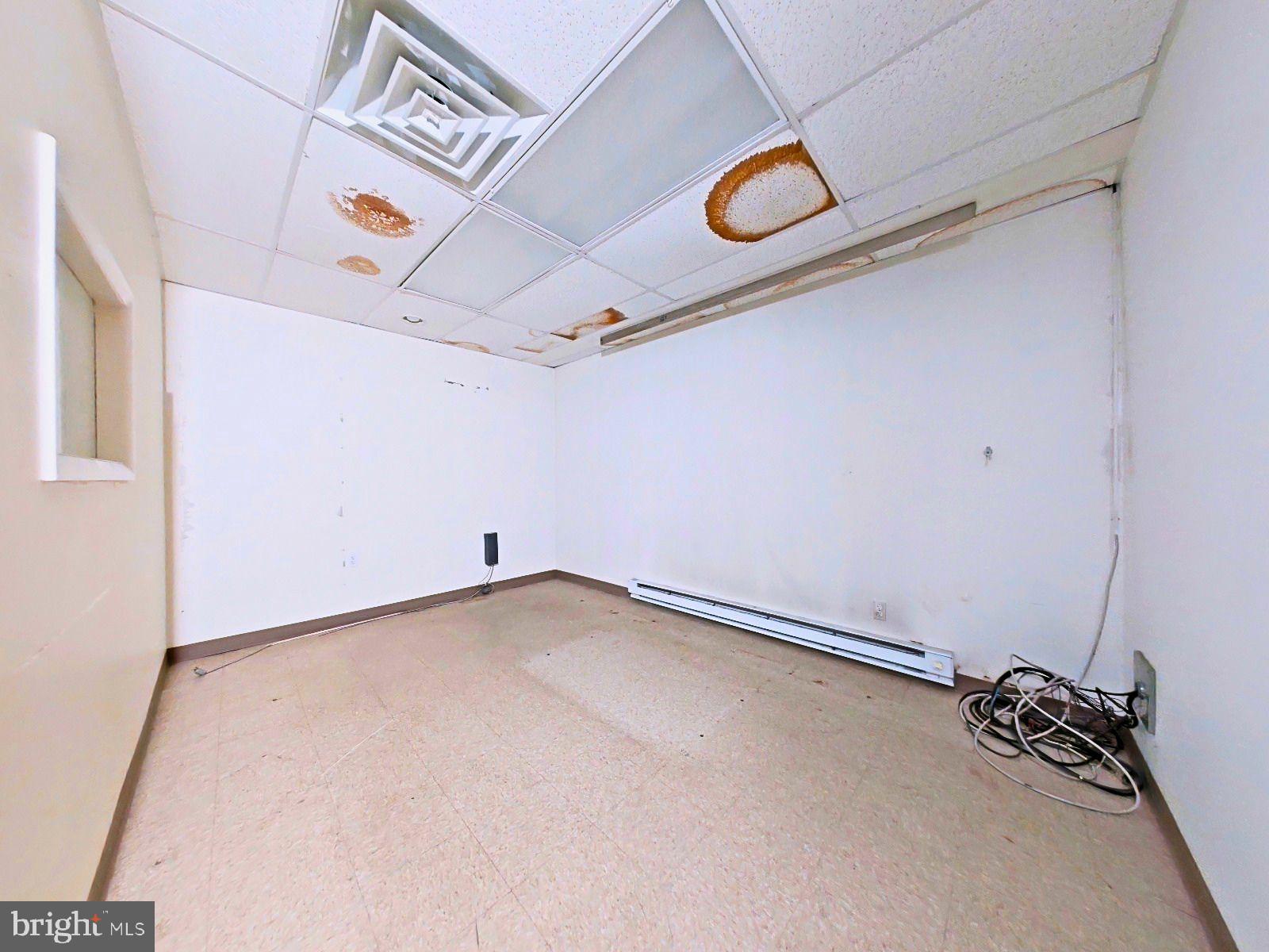 WEST OAK LANE - Commercial Sale