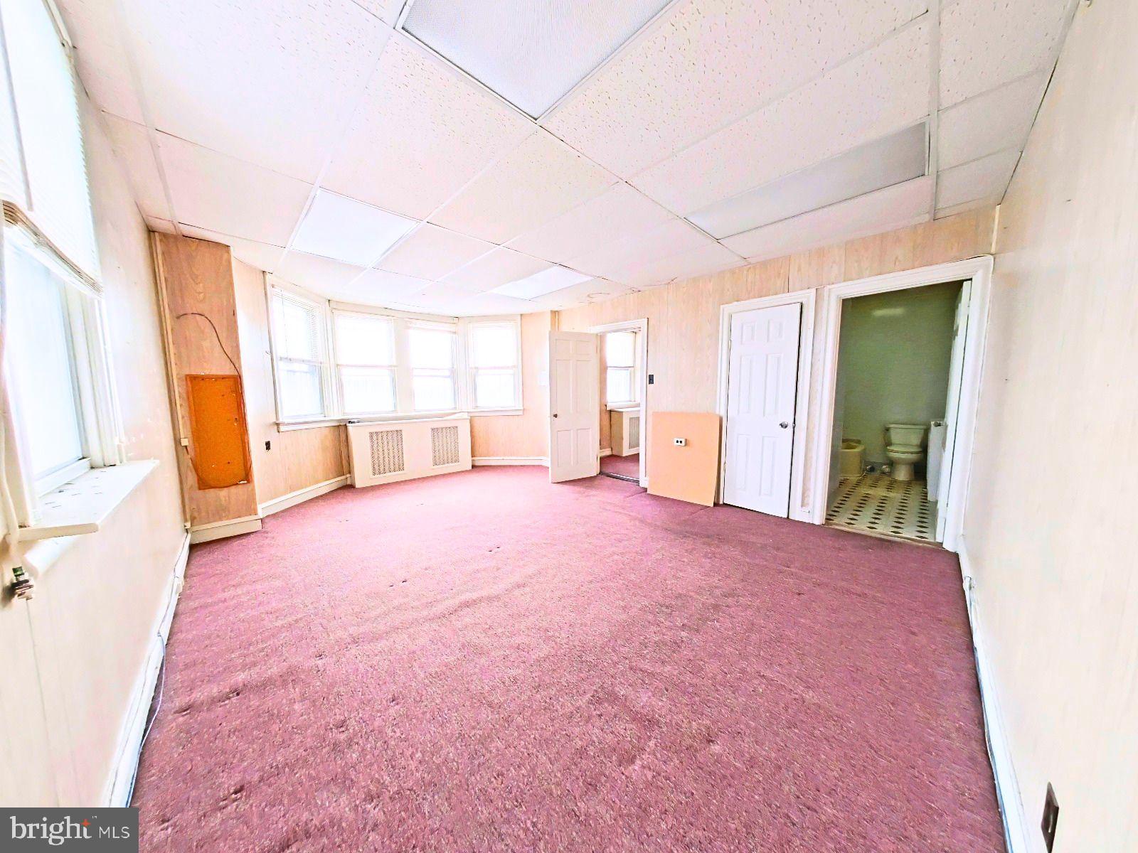 WEST OAK LANE - Commercial Sale