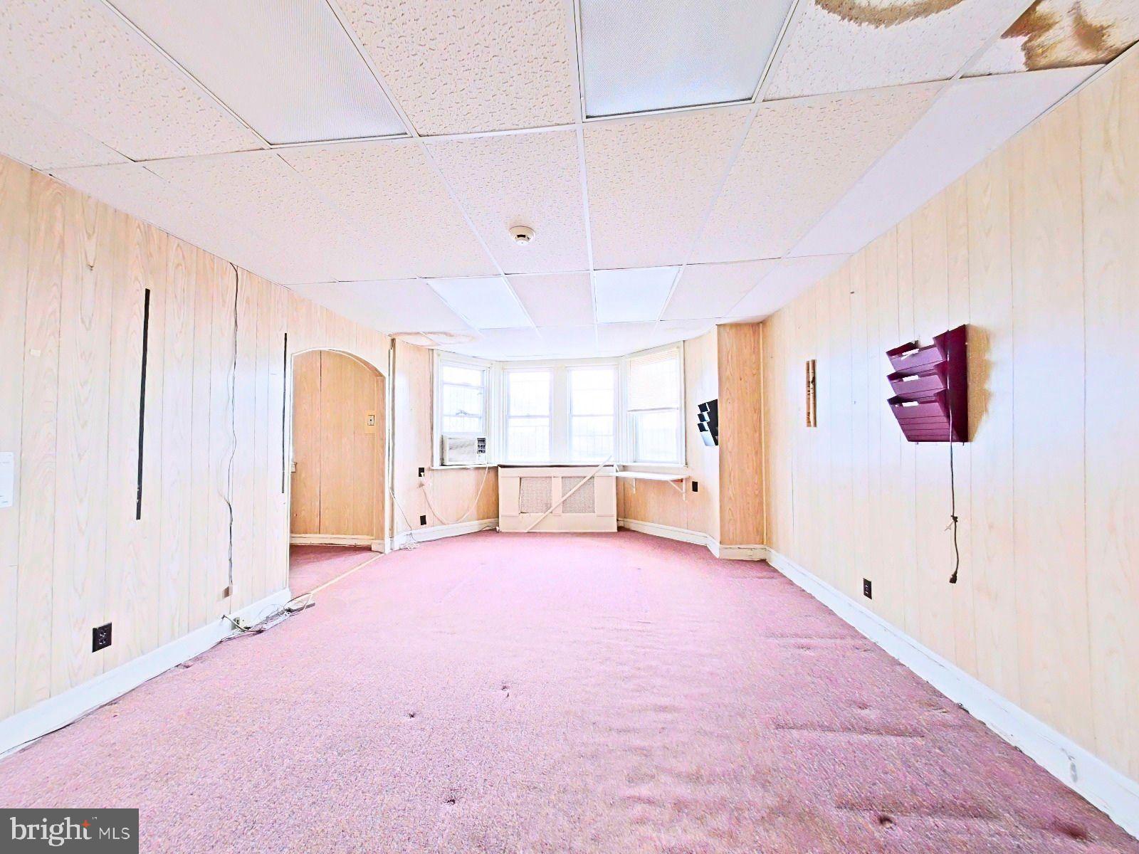 WEST OAK LANE - Commercial Sale