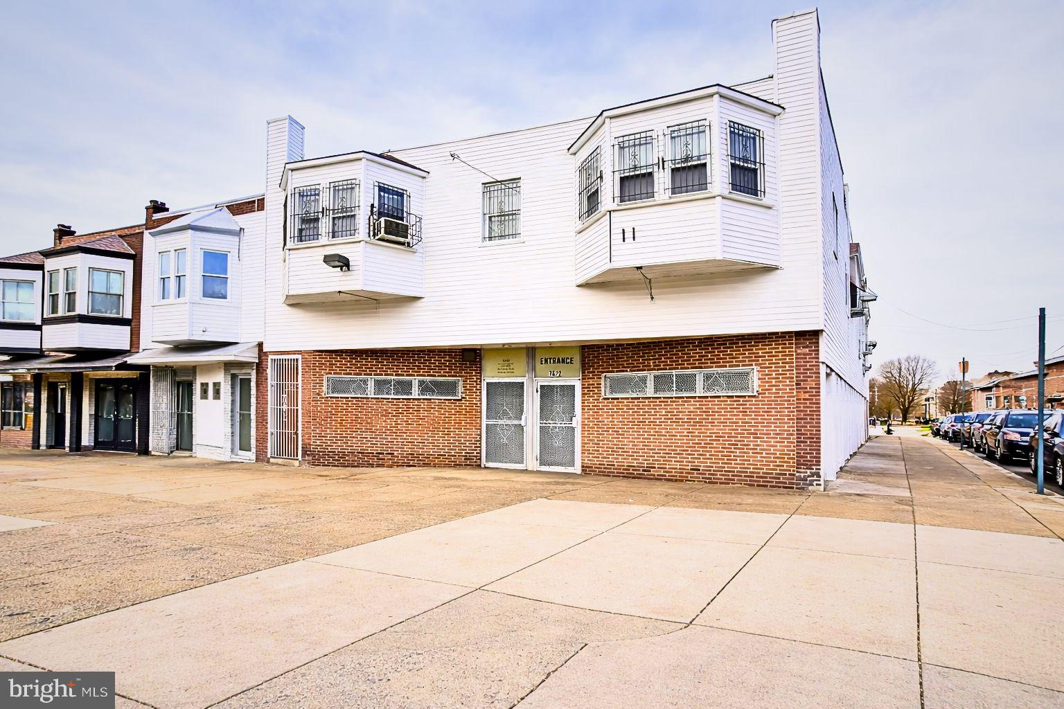 WEST OAK LANE - Commercial Sale