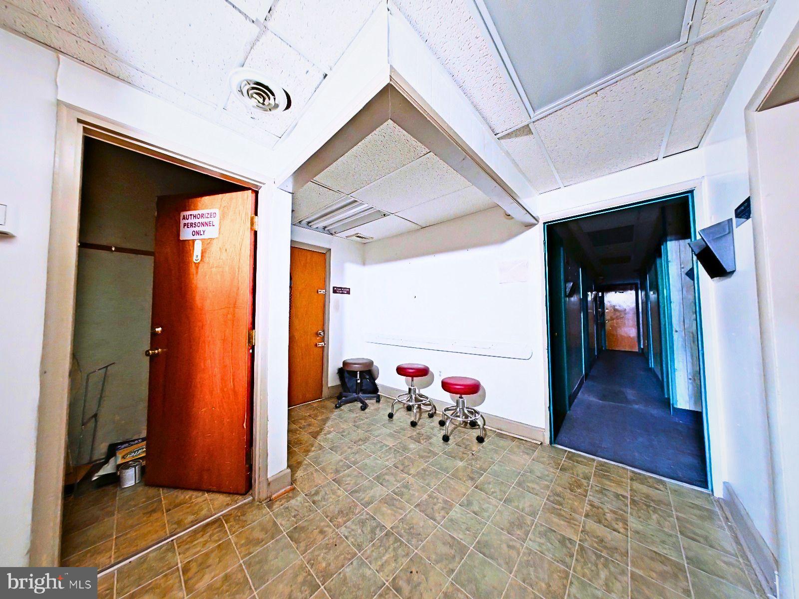 WEST OAK LANE - Commercial Sale