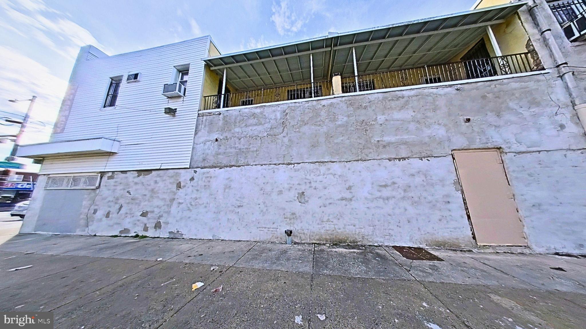 WEST OAK LANE - Commercial Sale